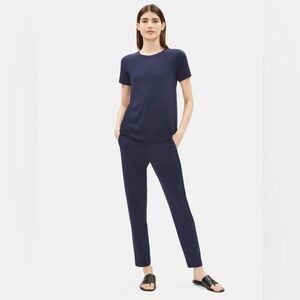 NWT Eileen Fisher Crew Neck Short Sleeved Top in Midnight/Navy— Women’s large